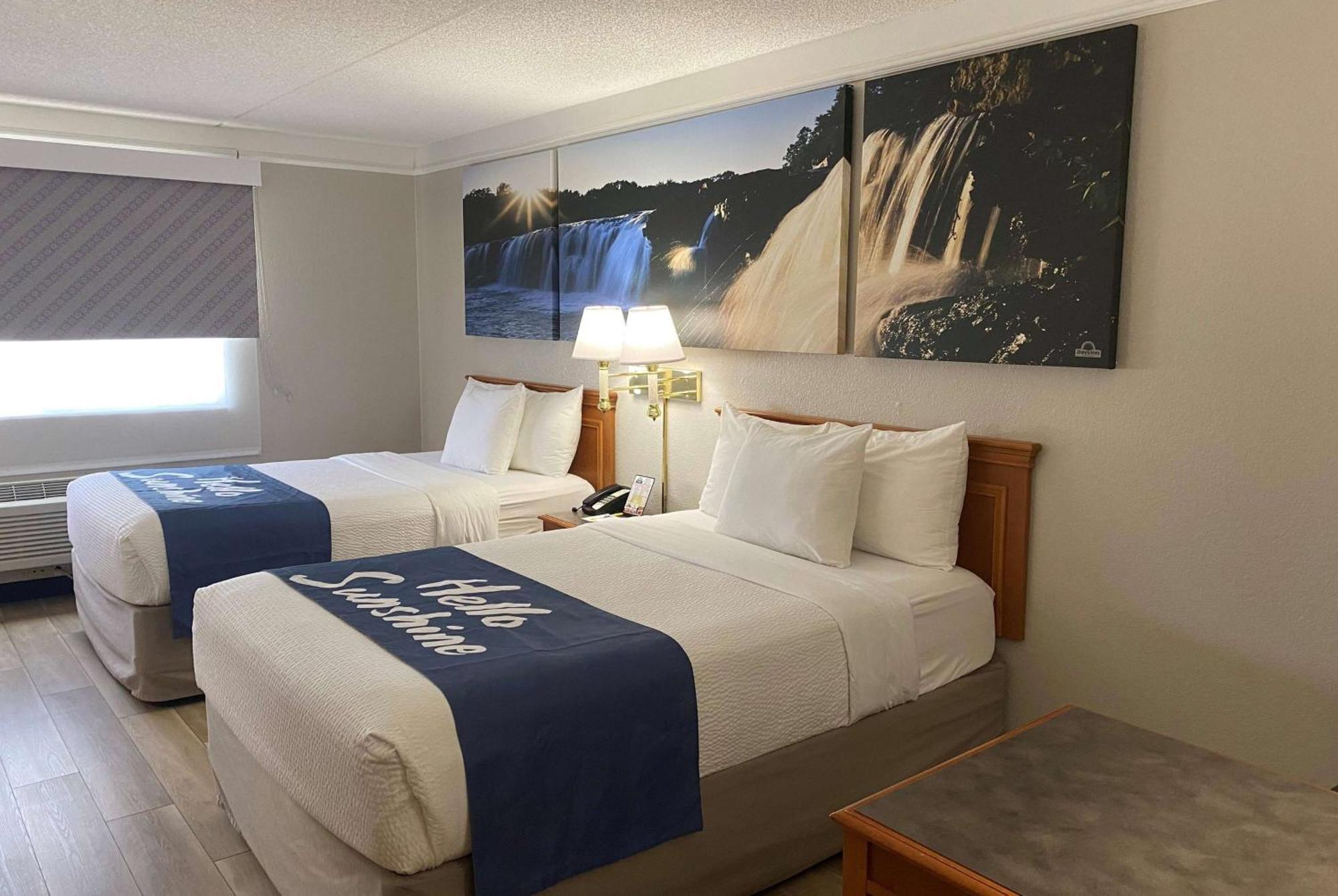 Days Inn & Suites By Wyndham Arlington Heights Eksteriør bilde